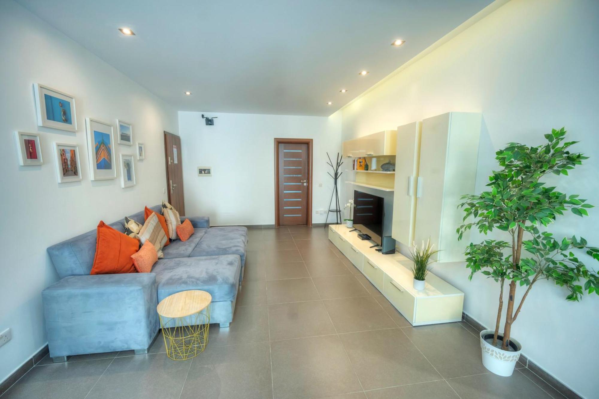 Bright & Large 2Bedrooms In Sliema Center Mpor1-1 ภายนอก รูปภาพ
