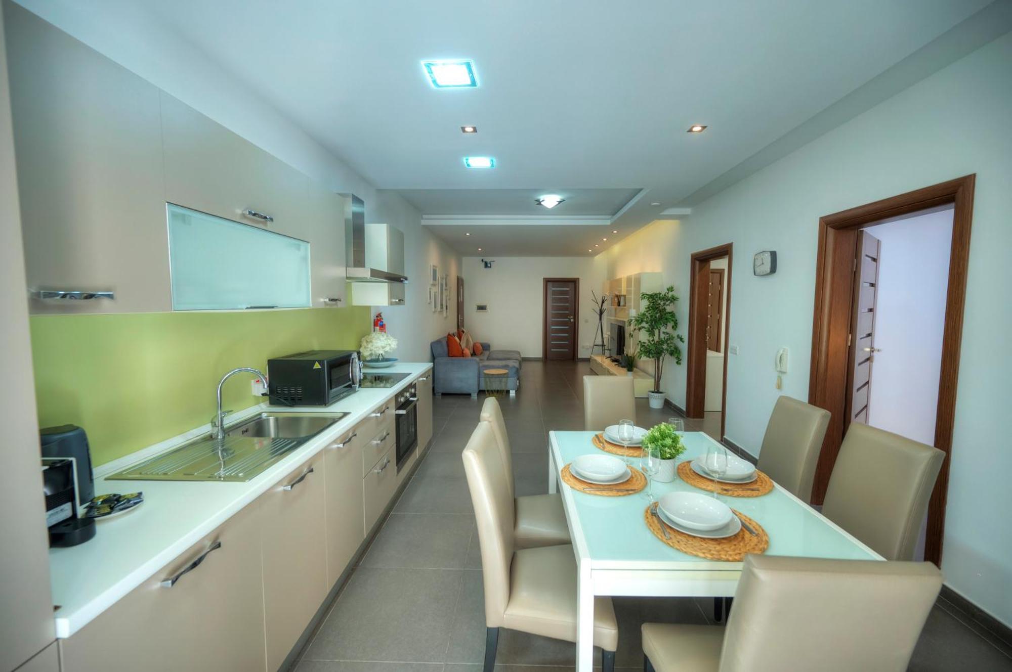 Bright & Large 2Bedrooms In Sliema Center Mpor1-1 ภายนอก รูปภาพ