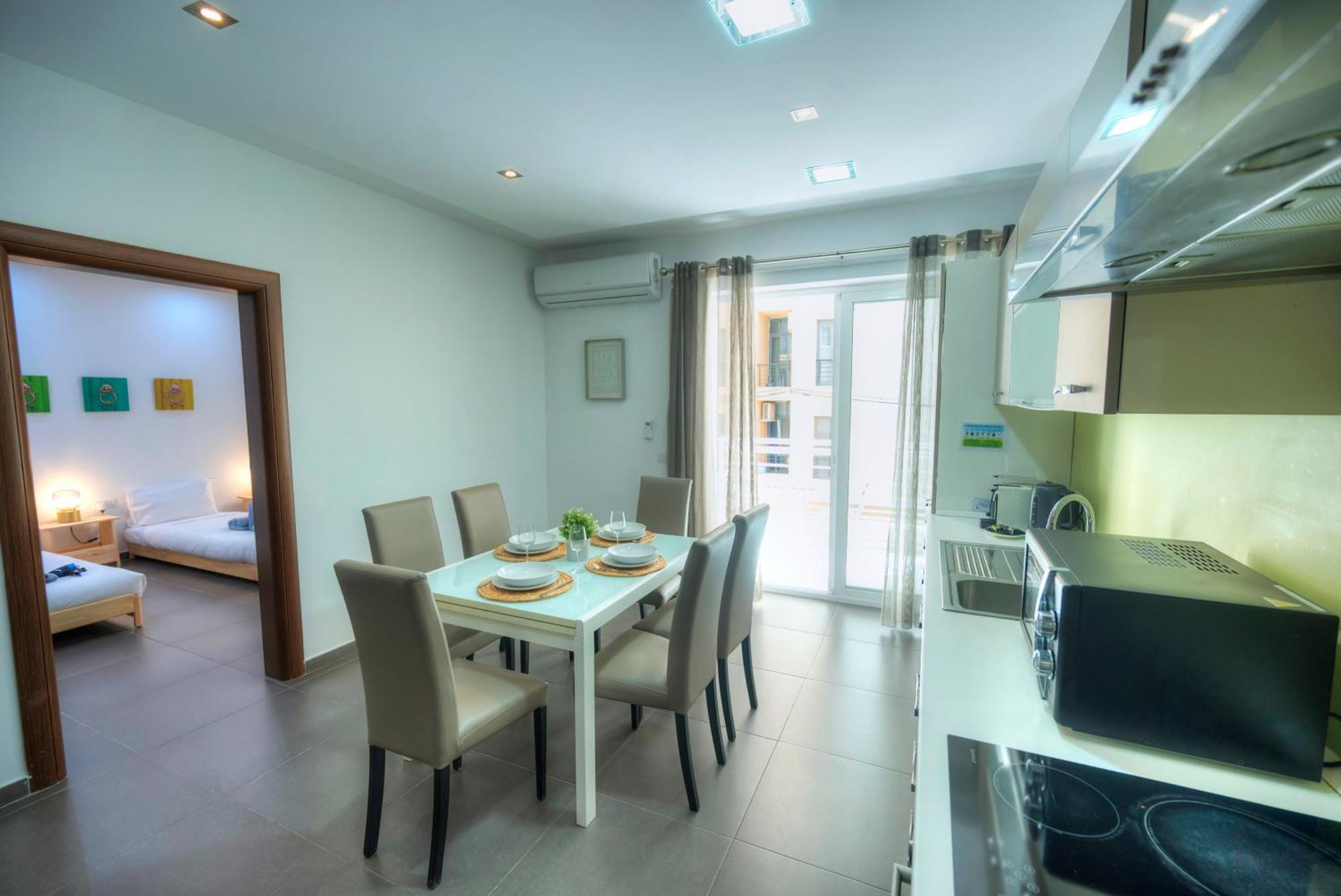 Bright & Large 2Bedrooms In Sliema Center Mpor1-1 ภายนอก รูปภาพ